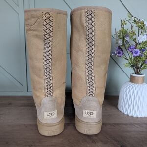 UGG sheepskin boot